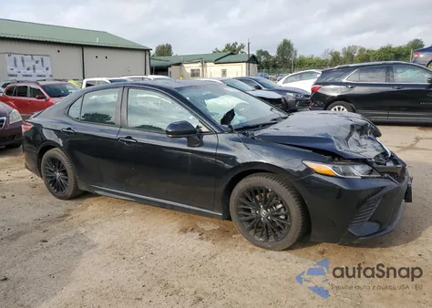 2020 Toyota Camry Se z USA, uszkodzony, nr VIN 4T1G11BK6LU013070